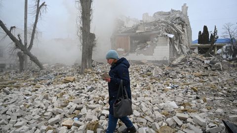 Restos de una escuela de Zhitómir bombardeada 
