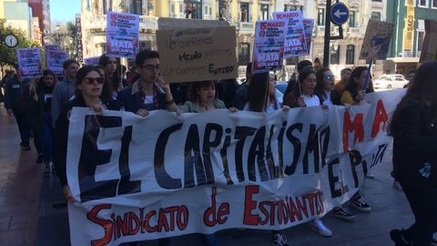 Manifestacin por el clima en Oviedo