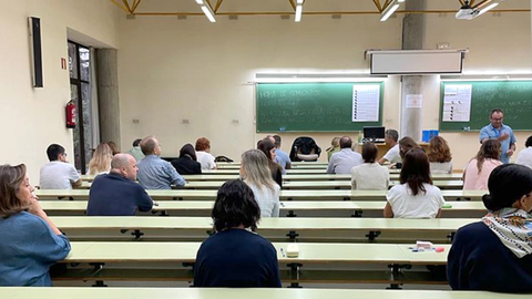 Examen de oposiciones en Asturias.