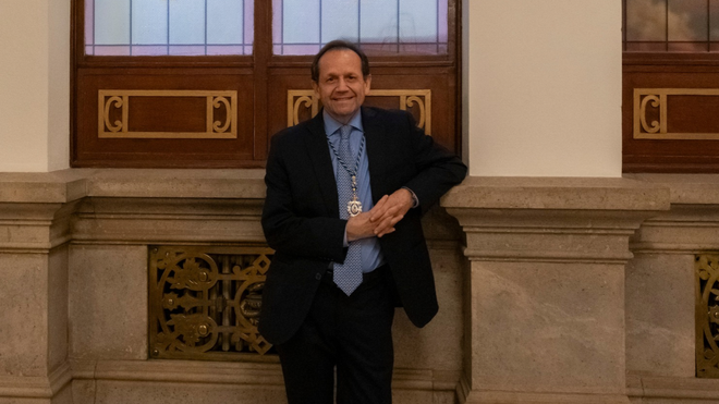 Estedan Daud�n, en la sede de la Ranme.