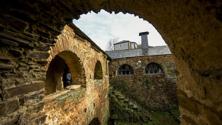 El proyecto para convertir el castillo de Quindous en una escuela de cocina gallega se reanuda: «Esperamos empezar con las obras en diciembre»