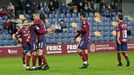 Jugadores del Pontevedra CF celebran un gol