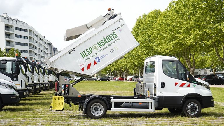 Pontevedra incorpora nuevos vehículos verdes a su flota de recogida de residuos y limpieza viaria