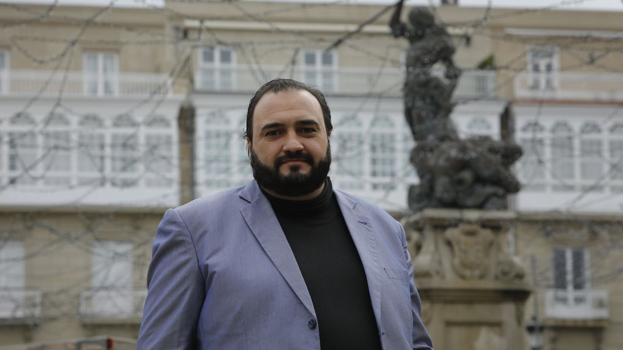 Las escuelas nacidas del dinero de la emigración.José Manuel Baltar asistió al acto de hermanamiento por videoconferencia