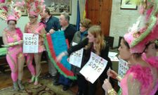 Un momento de la presentaci�n del programa del carnaval de Poio