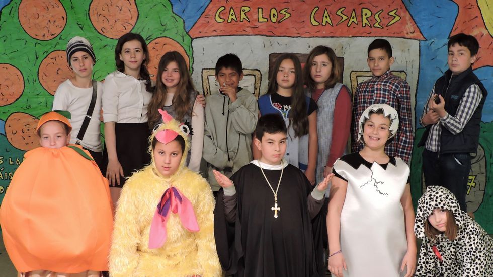 San Isidro viaja en carro en Paradela