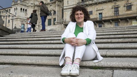 A candidata do BNG á alcaldía de Santiago, Goretti Sanmartín, na praza do Obradoiro.