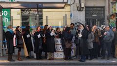 Letrados judiciales se concentraron este martes frente a la sede del Ministerio de Justicia para apoyar al comit de huelga.