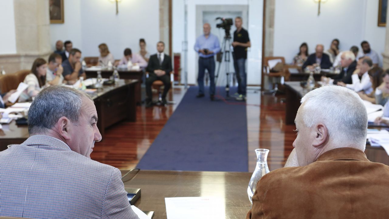 Rescatado con vida en Baralla despu�s de caer con una desbrozadora desde 40 metros de altura.Imagen de archivo