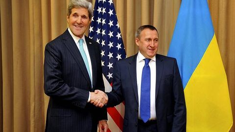 El secretario de Estado de EE. UU. y el ministro de Asuntos Exteriores ucraniano