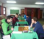 La liga de clubes comenz con derbi entre la Escuela Laln A y la B. 
