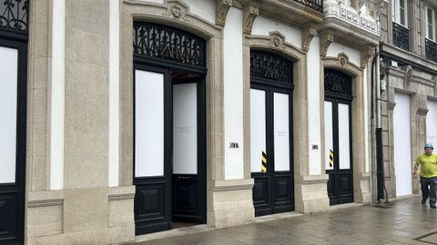La planta baja del Zara de la calle Compostela permanecerá cerrado hasta el día 1 de diciembre.