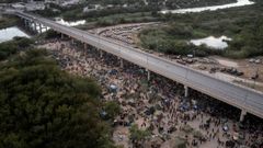 En la ltima semana unos 13.000 migrantes, en su mayora haitianos, acamparon bajo el puente internacional en la ciudad texana de Del Ro.