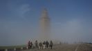 La Torre de Hércules con niebla. Un escándalo.