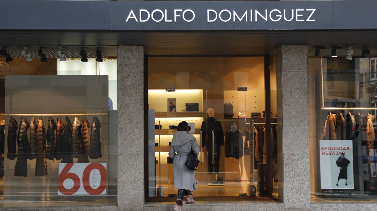 Fracasan los intentos de desencallar al megaportacontenedores del canal de Suez.Planeadoras decomisadas a narcotraficantes en Algeciras, en una operaci&oacute;n del 2018