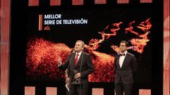 Serramoura, la serie producida por Voz Audiovisual y que emite la TVG, logr el premio Mestre Mateo a la mejor serie televisiva.