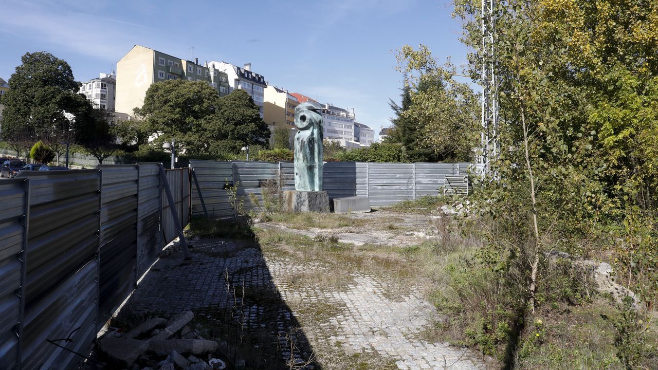 Las imgenes de la jornada por el 25 aniversario de Voz Natura en Lugo.Peregrinos en Pedrafita do Cebreiro, uno de los municipios donde se realiz el estudio.