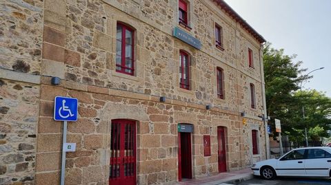 Así está la estación de tren A RúaPetín