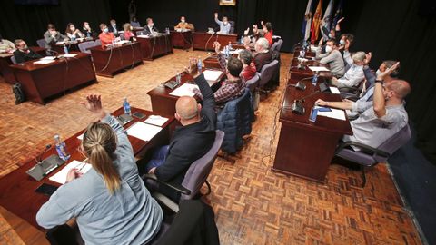 Los concejales del gobierno local de Pontevedra (BNG-PSOE) votan declarar a Ignacio de Colmenares como «persona non grata»