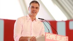 El presidente del Gobierno de España y secretario general del PSOE, Pedro Sánchez, en un acto público en La Rinconada, a 30 de septiembre de 2023