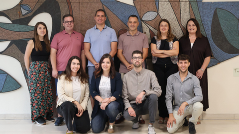Grupo de investigaci�n de la Universidad de Oviedo que trabaja sobre el informe GAISE II