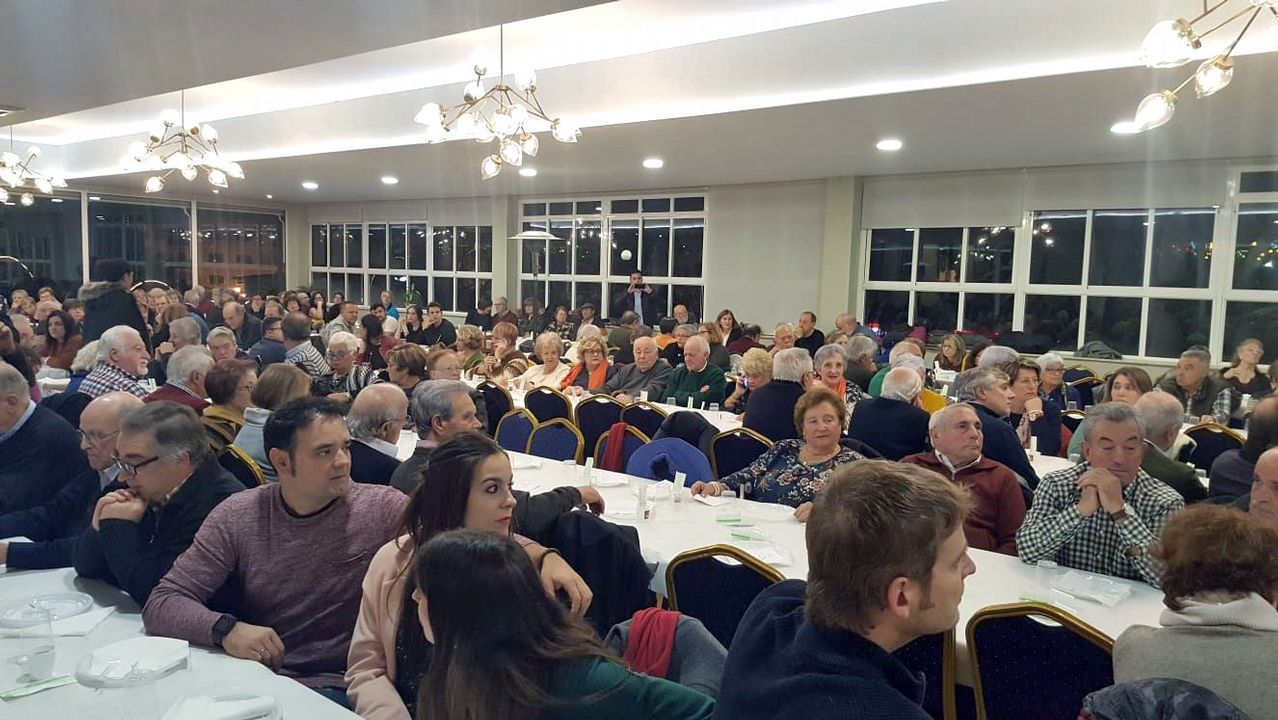 Las im�genes de una noche solidaria en Sarria