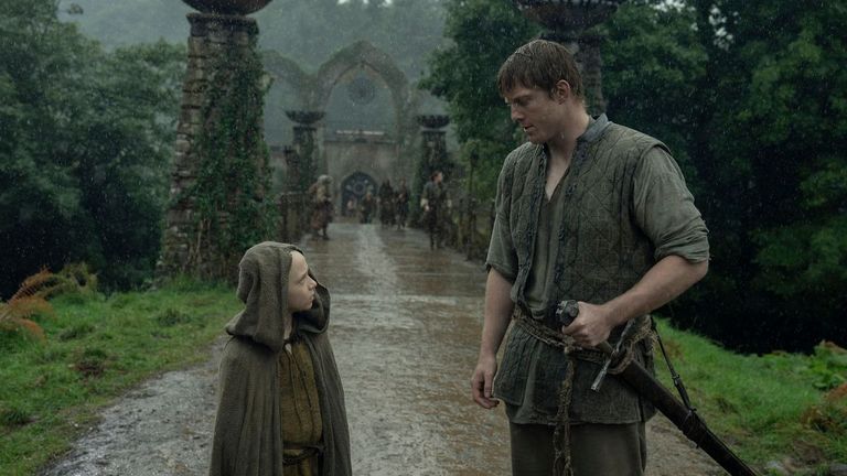 La odisea del rodaje en España de «El caballero de los siete reinos», saboteado por las mayores lluvias en décadas