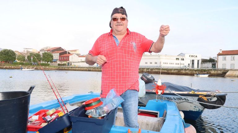 Manolo Romero, primer oficial de máquinas jubilado: «En Marrocos escoitaba os disparos das metralladoras todas as noites»