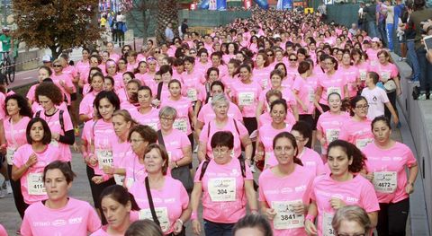 En la pasada edición de la Carrera de la Mujer participaron miles de personas.