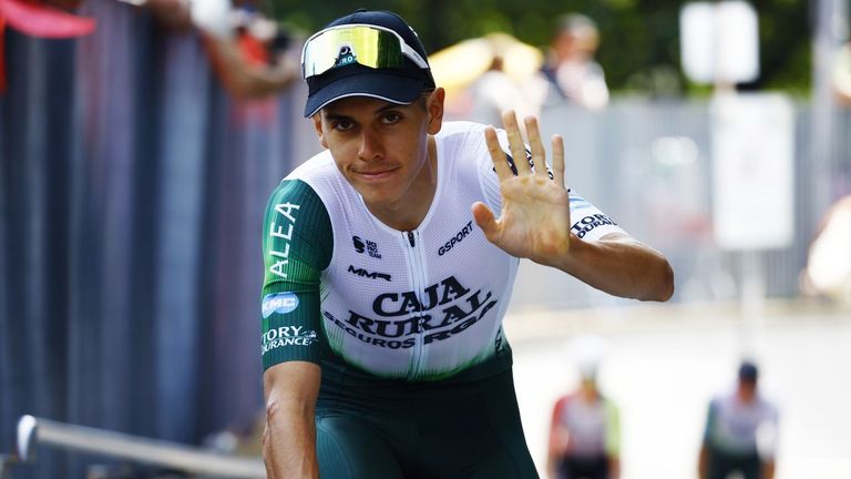 Guardeño, ciclista del Caja Rural, sedado en la UCI en estado grave