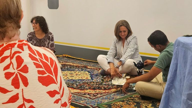 El té solidario de la popular Luisa Sánchez con el pueblo saharaui