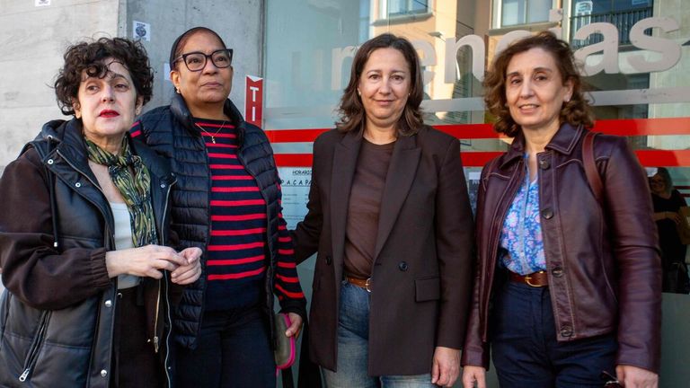 Personal de PAC en Pontevedra, contra el decreto de los sábados: «Somos la primaria perjudicada»