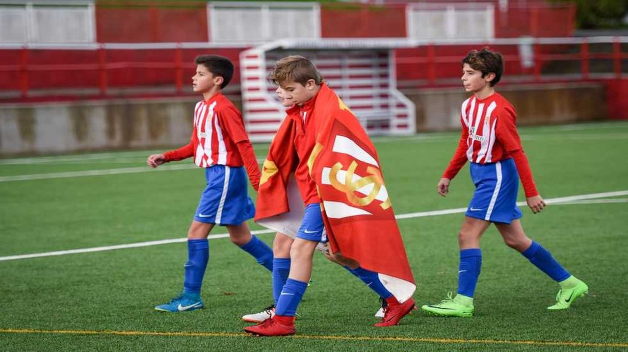 ¿Cómo se llama la cantera del Sporting de Gijón