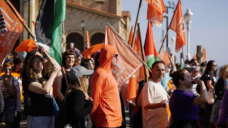 «Las seis de La Suiza» cargan contra la actuación judicial: «Se ha limitado la libertad sindical y los derechos fundamentales»