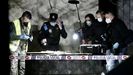 Investigadores examinan el pozo la noche en la que apareció el cadáver, el pasado 21 de febrero.