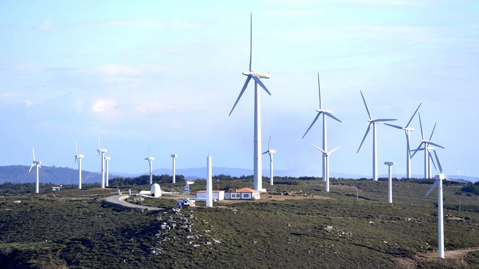 Por qu las mascotas no pueden viajar como los humanos?.Gas Natural Fenosa fue la primera compaa que empez a repotenciar sus aerogeneradores. En el paraje de cabo Viln, el primer
parque elico de Galicia, los 22 molinos han sido sustituidos por dos. En la imagen, las obras de inicio de la transformacin