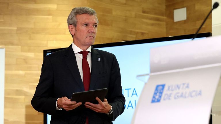 Rueda reclama <span lang="gl">«máis autocrítica»</span> a lo