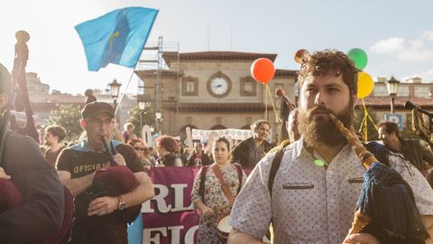 La manifestacin por la oficialidad