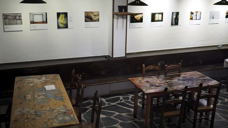 As fotografías están expostas no Mesón do Forno