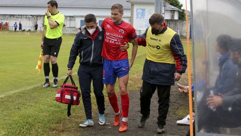 Hugo Garca caa lesionado en la segunda parte