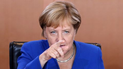 El Gobierno de Angela Merkel est escrutando las cuentas de los residentes de otras nacionalidades comunitarias