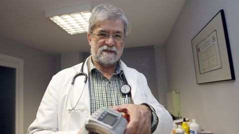 José Manuel Moreno Moreno, en el centro de salud de Viveiro, en enero del 2015