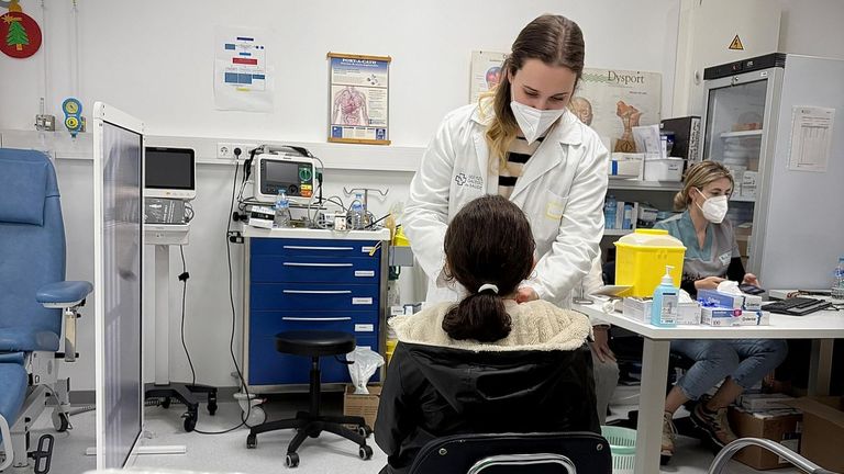 Más de 300 niños de Pontevedra y O Salnés se vacunaron contra la gripe en la convocatoria extraordinaria