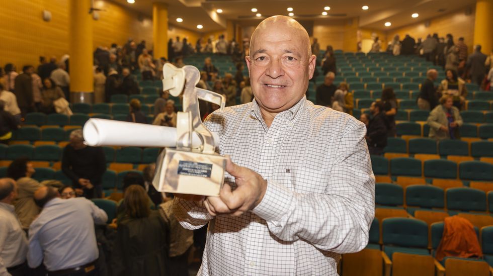 Antonio Porteiro, Xograr de Outono do FIOT: todas as imaxes.Leti da Taberna, durante o seu paso pola R&uacute;a dos Contos de Carballo