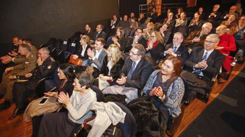 Premios Cidade de Pontevedra a Angela Paz y al Colegio de Abogados