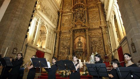 Concierto del conservatorio Adagio en la iglesia de la Compaa, en una foto de archivo