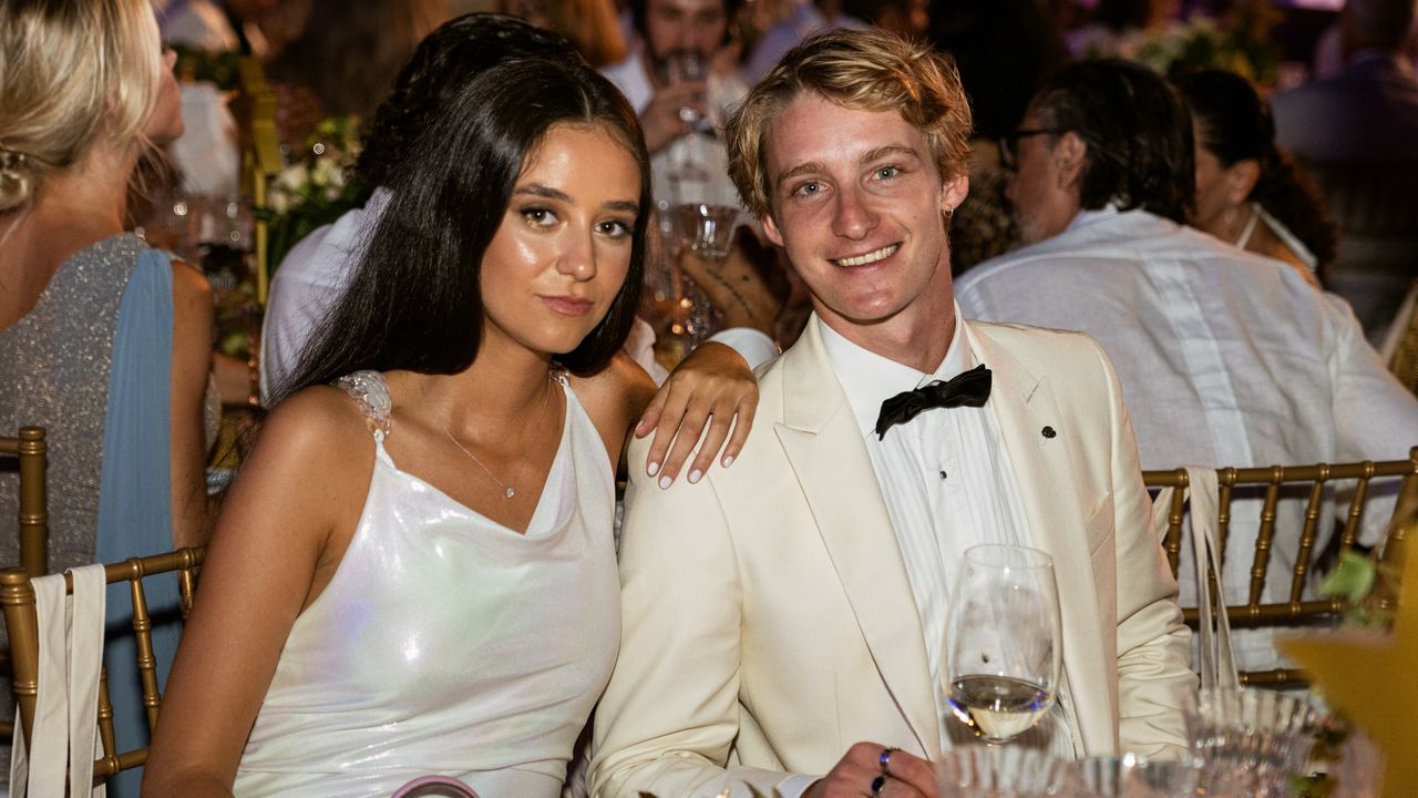 El rey concentrar� la ronda de consultas en dos d�as Feijoo y S�nchez ir�n el martes a Zarzuela.Victoria Federica y Balthazar Gravier durante la Gala solidaria de la fundaci�n Starlite, este agosto, en Marbella