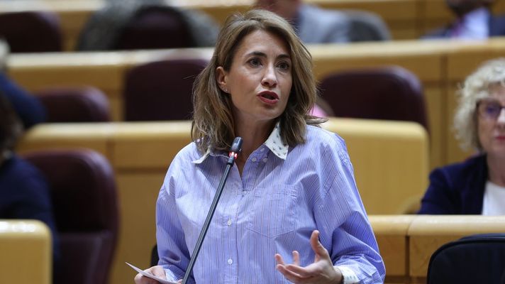 La ministra de Transportes, Raquel Sánchez, en el Senado