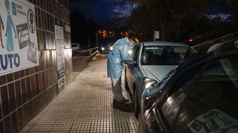 Cada día se hacen cientos de pruebas en Ourense para detectar casos de coronavirus
