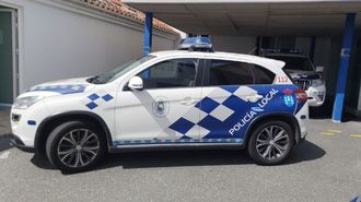 Vehículo patrulla de la Policía Local de Ferrol, en foto de archivo.